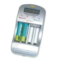 NiCd/NiMH Battery Charger With LCD Display