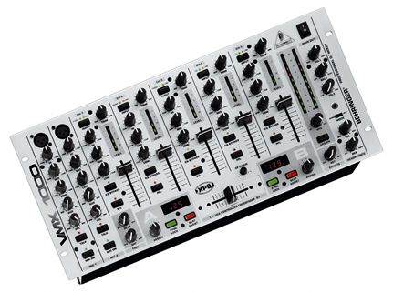 Behringer Pro Mixer VMX1000