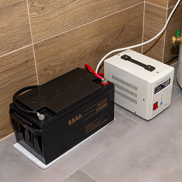 12v & 24v Inverters - which one?