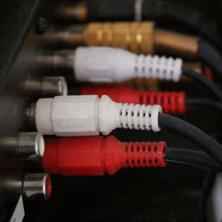 Cables & Leads