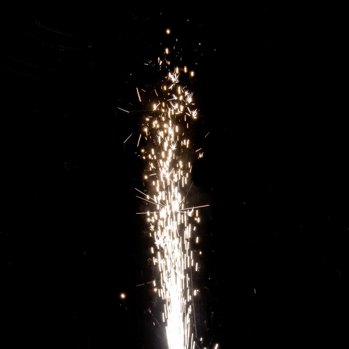 Mac Mah Mac Spark 300 Cold Spark Machine - main image